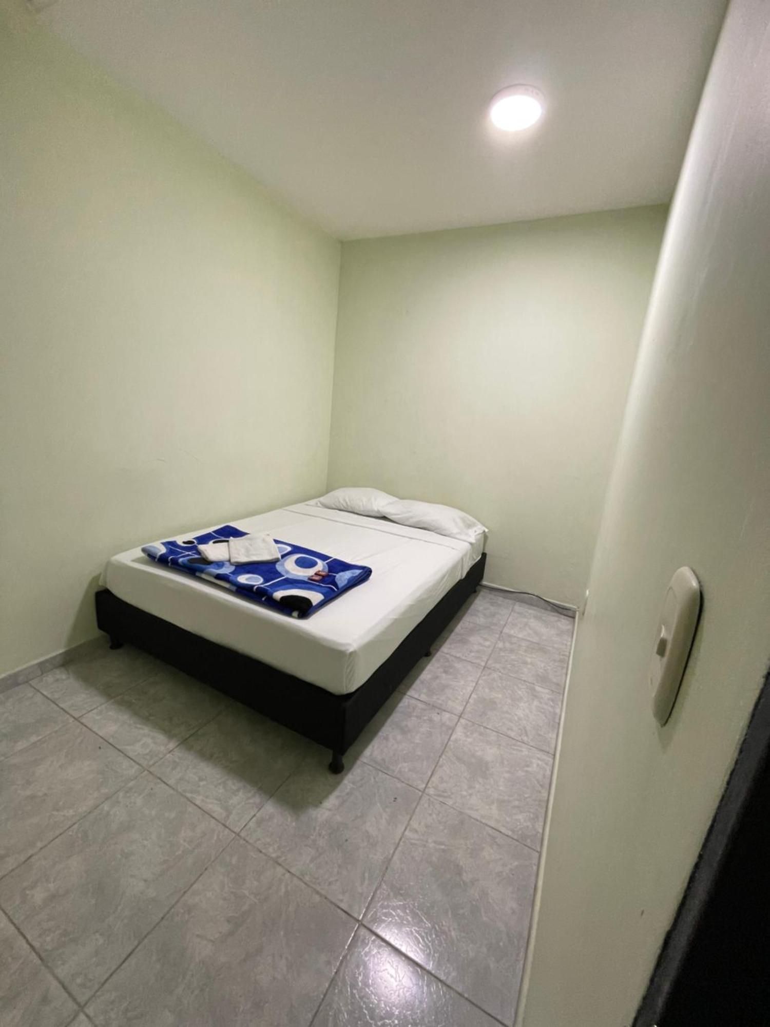 Apartamento Plazoleta De Colores Lägenhet Guatapé Exteriör bild
